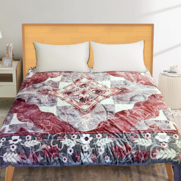 Berry Patchwork | Cloudy Soft Microfiber Winter Quilt | Double Bed